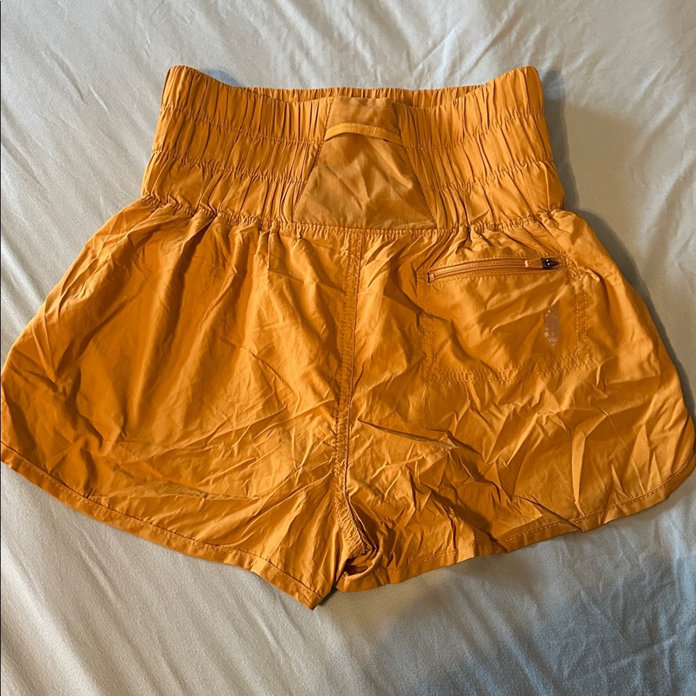 Free people movement shorts - Picture 2 of 2